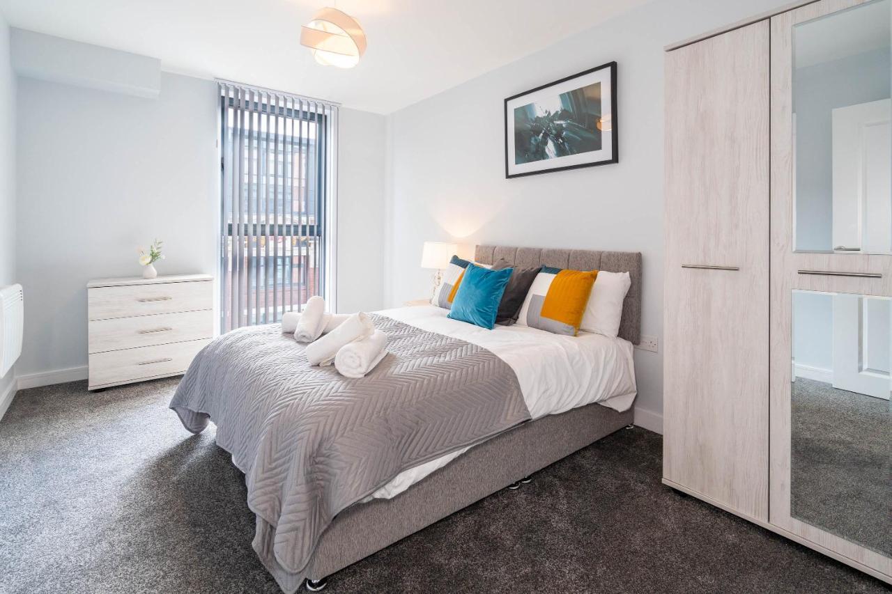 New Build - 2 Bed Snug Modern Apartment - Juliet Balcony - Roof Top Terrace - Digbeth, Birmingham City Centre - Free Netflix & Smart Tv Экстерьер фото