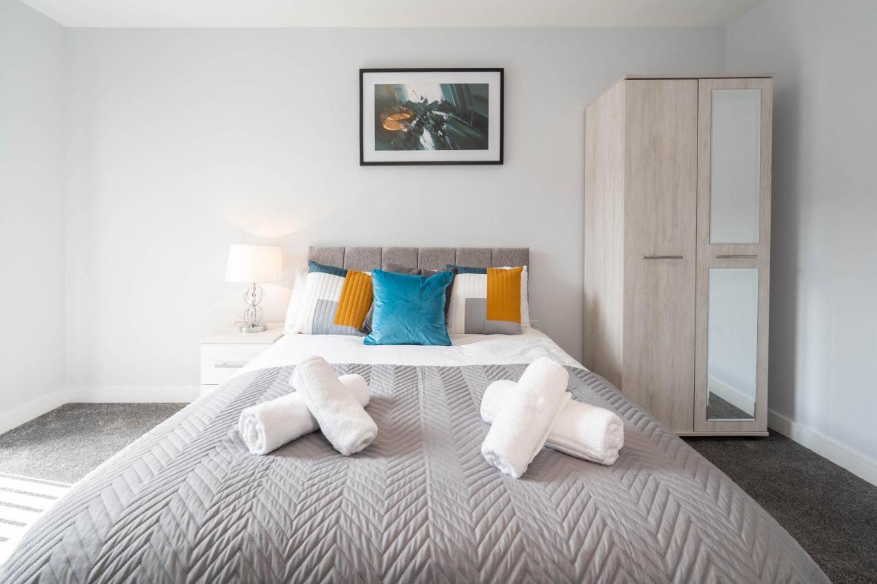 New Build - 2 Bed Snug Modern Apartment - Juliet Balcony - Roof Top Terrace - Digbeth, Birmingham City Centre - Free Netflix & Smart Tv Экстерьер фото